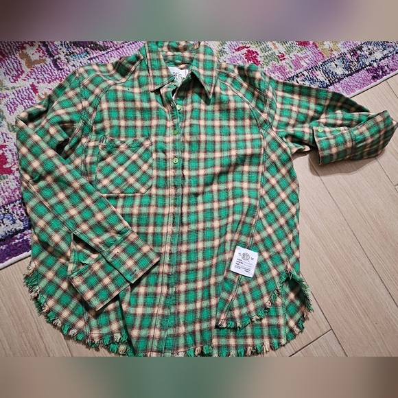 NWOT Urban Outfitters BDG Green Plaid Button Down Flannel - Picture 5 of 5